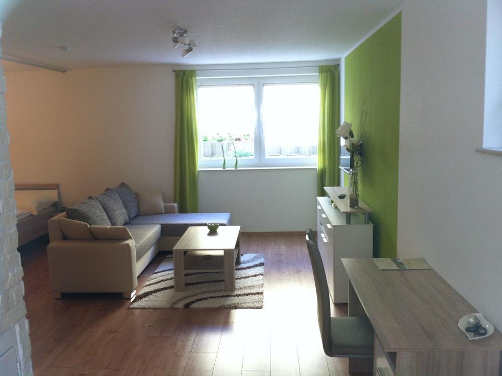 Ferienwohnung Heike Dettingen an der Erms Quarto foto